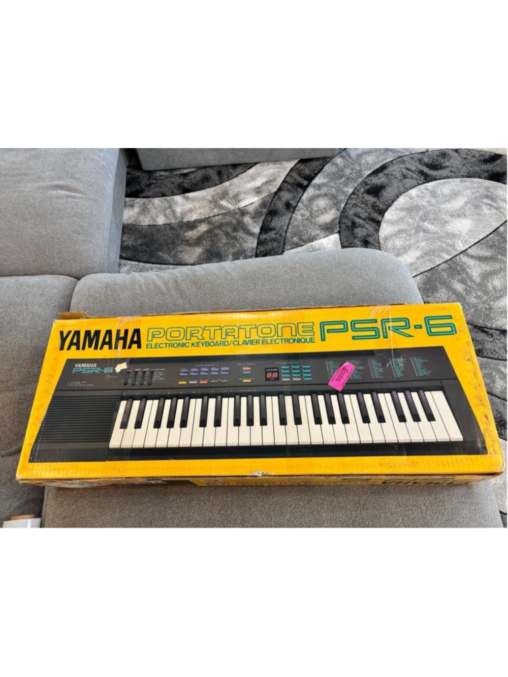 VINTAGE 1989 YAMAHA PORTATONE PSR-6 SYNTHESIZER KEYBOARD MINT IN BOX OLD STOCK